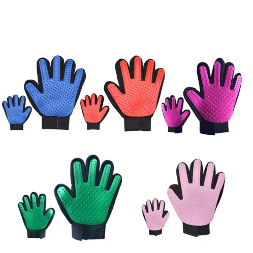 Silicone Pet Grooming Gloves – Easy Hair Removal & Bath Brush for Dogs and Cats